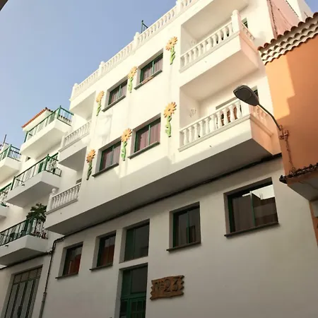 - Tenerife 아파트