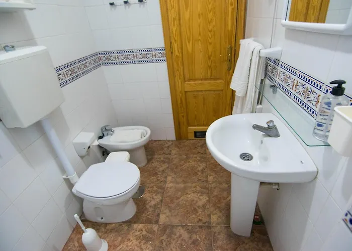 - Tenerife Апартаменты *